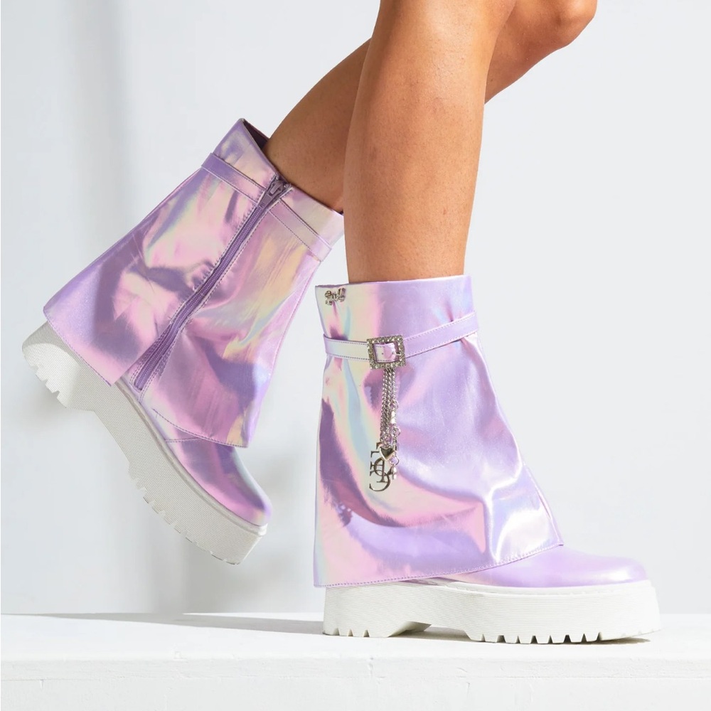 SFC boots